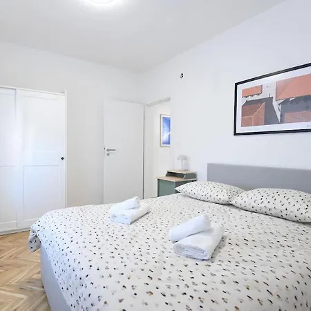 Lpaula, Zadar