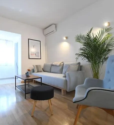 Lpaula, * זאדאר